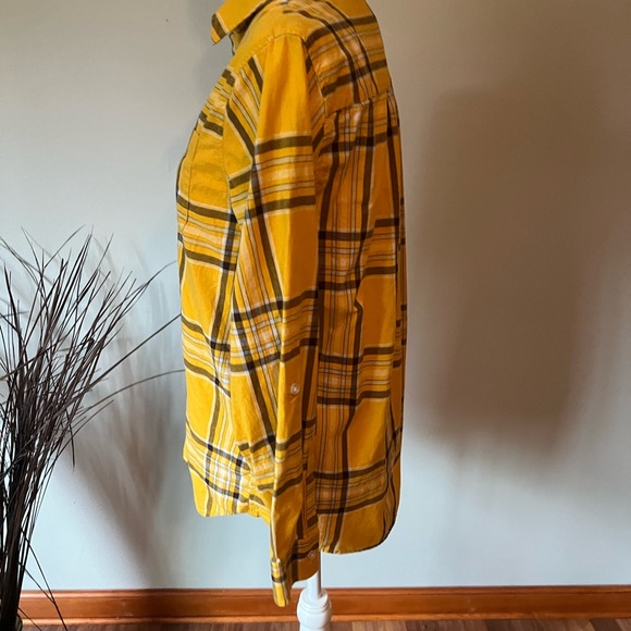Lands’ End Plaid Shirt - Picture 6 of 10